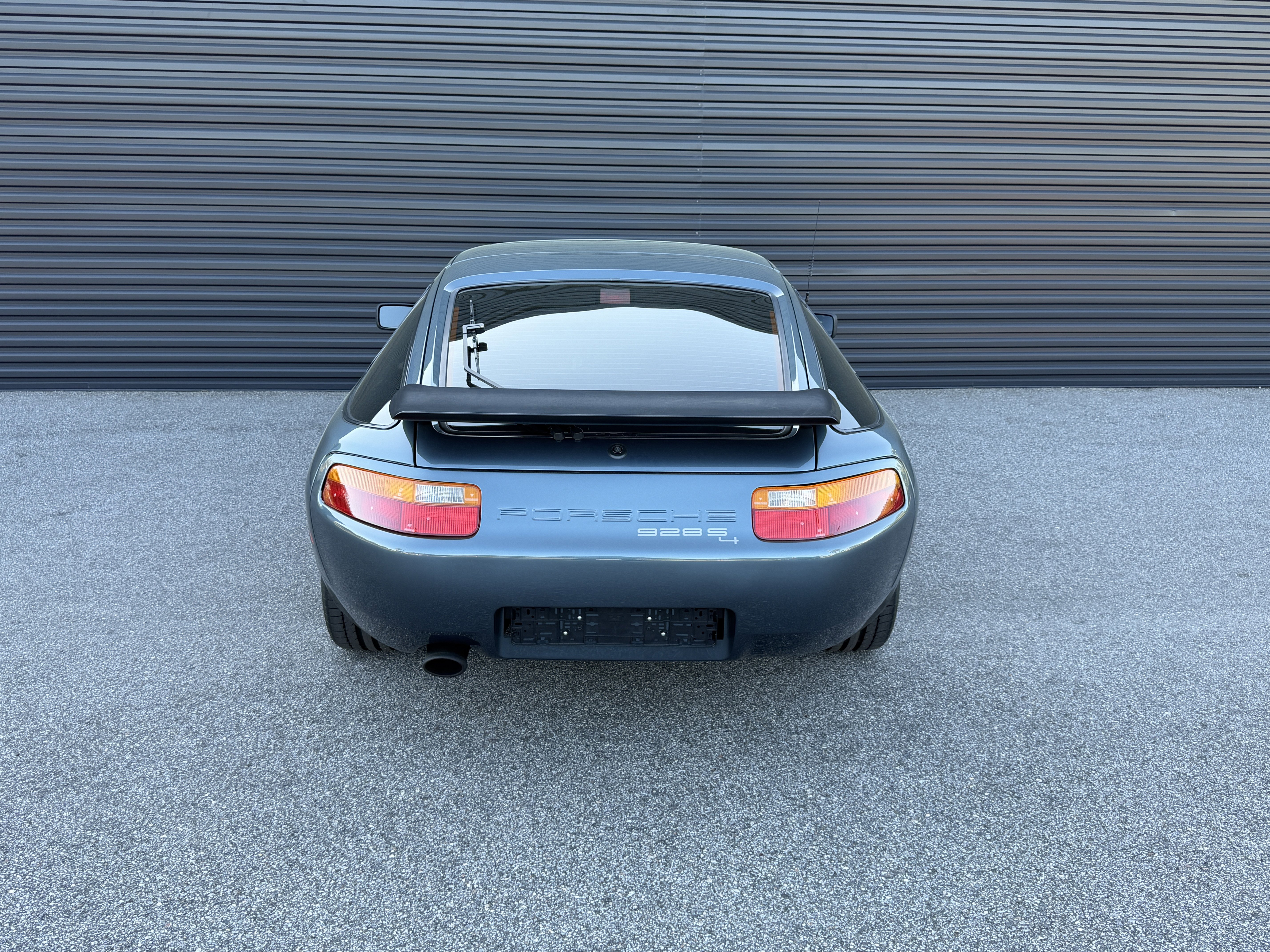 Used 1987 Porsche 928 S4 RWD image 11
