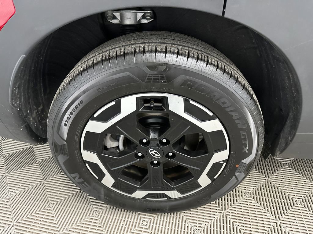 Used 2026 Hyundai Santa Fe SE image 17