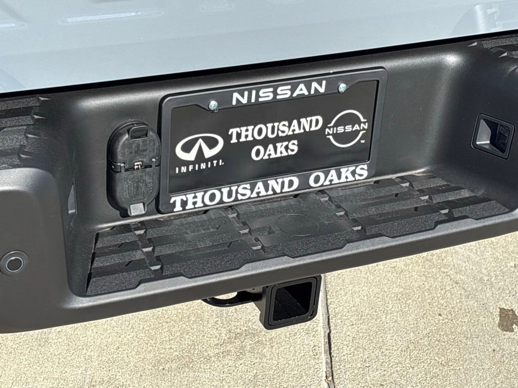 New 2026 Nissan Frontier PRO-4X w/ Pro-4x Convenience Package image 9