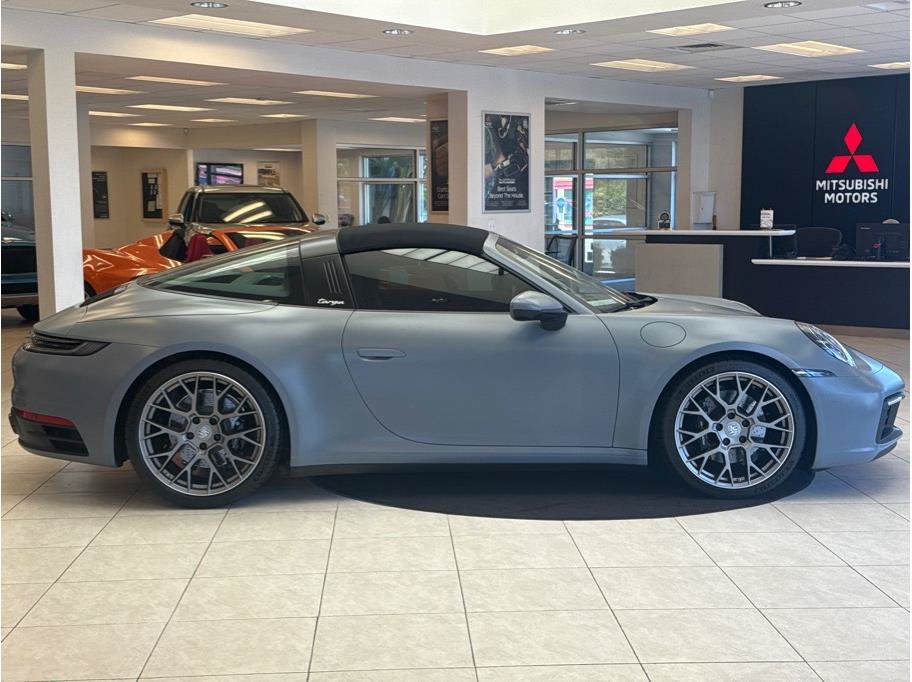 Used 2024 Porsche 911 Targa 4S w/ Premium Package AWD/4WD image 4