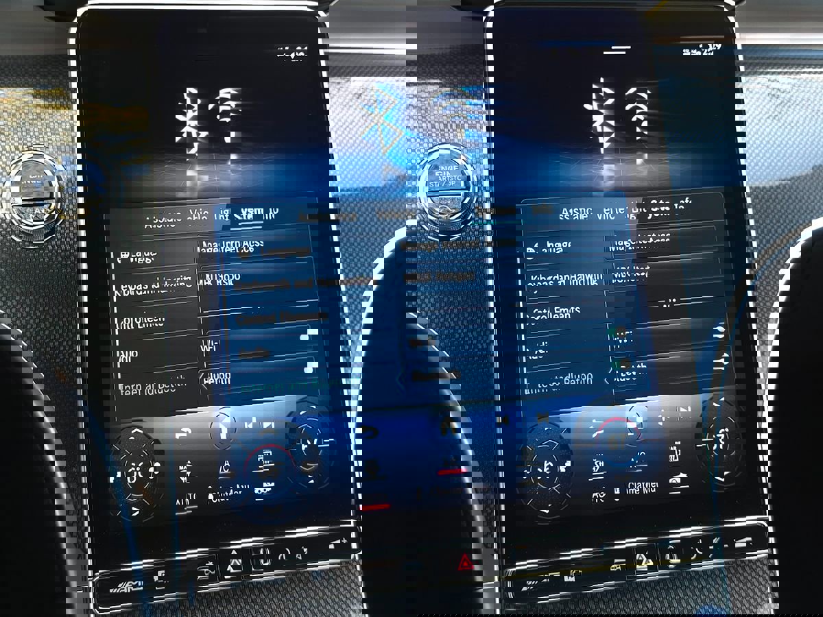 Used 2023 Mercedes-Benz C 43 AMG 4MATIC Sedan image 47