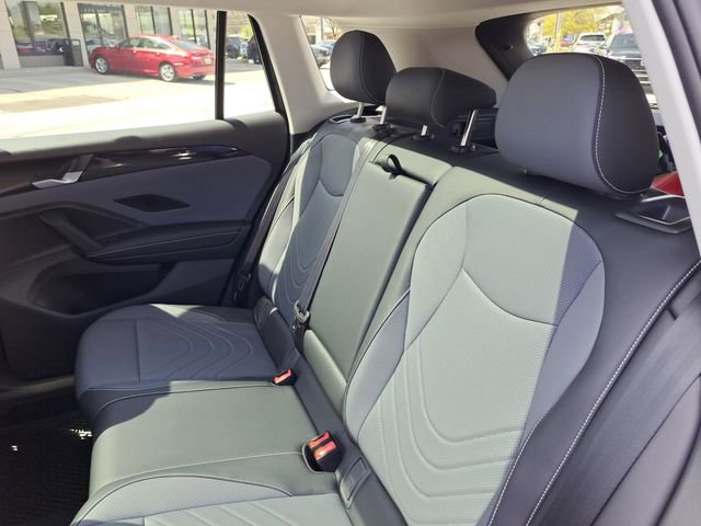New 2026 Volkswagen Tiguan SE AWD/4WD image 22