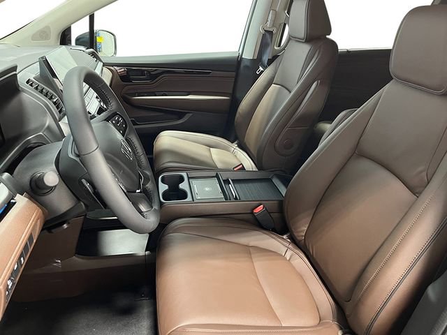 New 2026 Honda Odyssey Touring image 14
