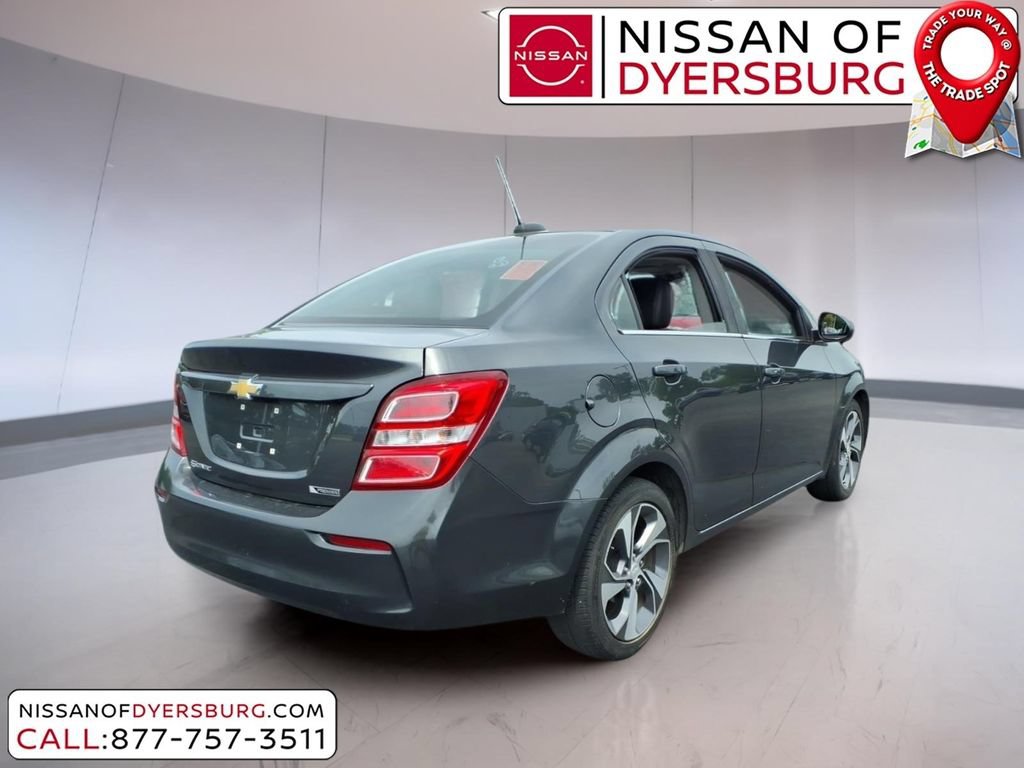 Used 2019 Chevrolet Sonic Premier FWD image 3