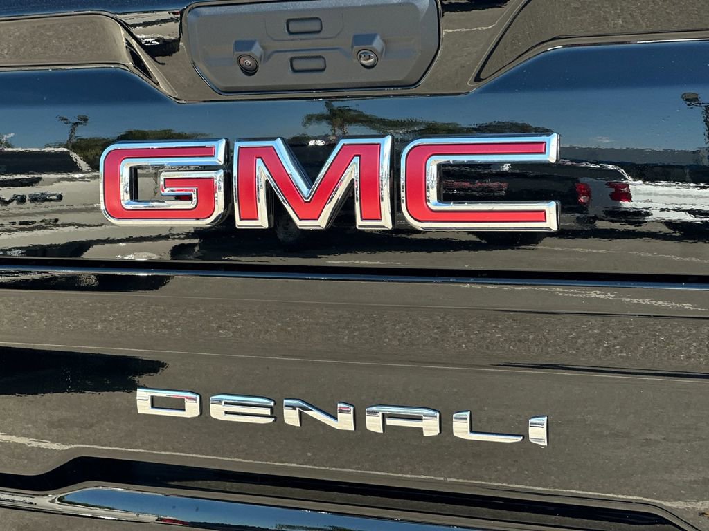 New 2026 GMC Sierra 2500 Denali w/ Denali Reserve Package image 25