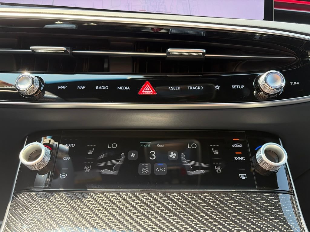 New 2027 Genesis GV70 3.5T Prestige AWD/4WD image 19