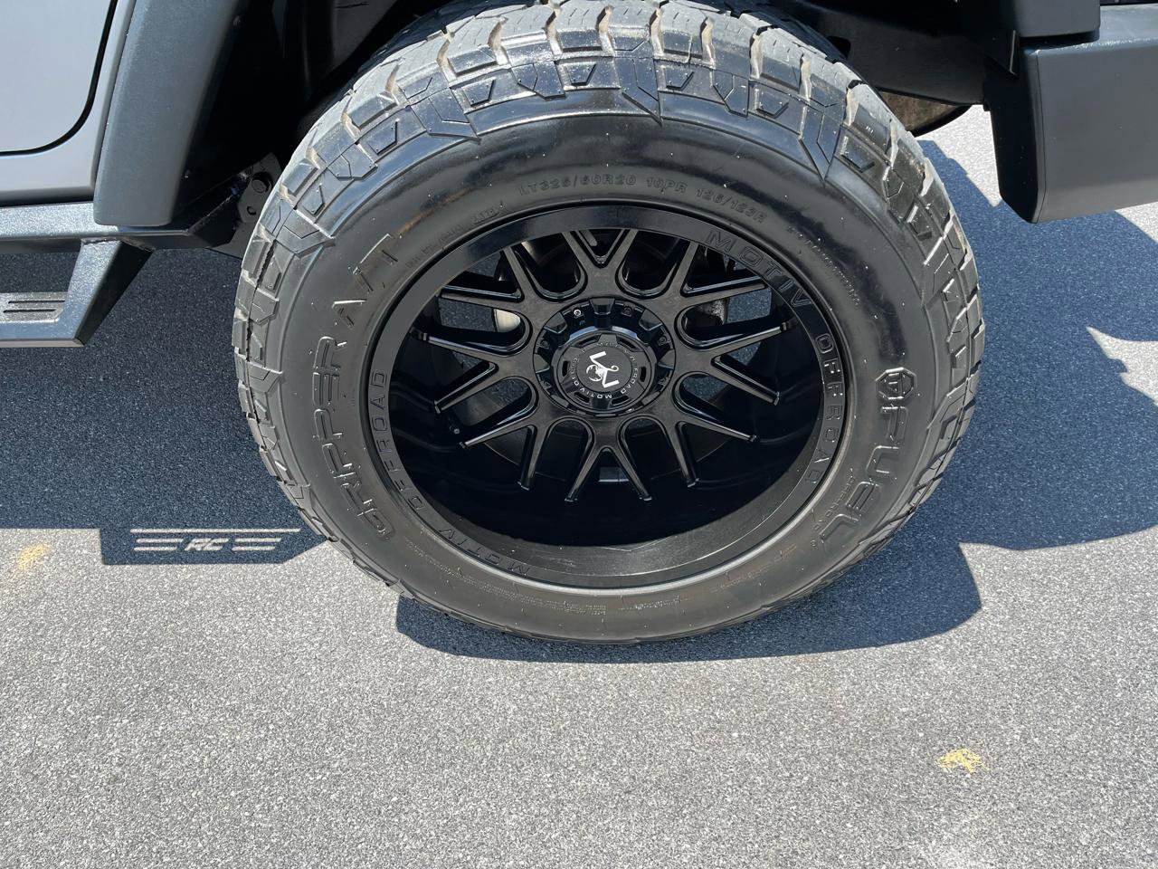 Used 2018 Jeep Wrangler Unlimited Sport S AWD/4WD image 9