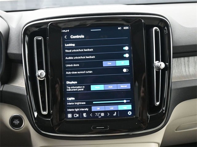 Used 2024 Volvo XC40 B5 Plus w/ Protection Package Premier image 16