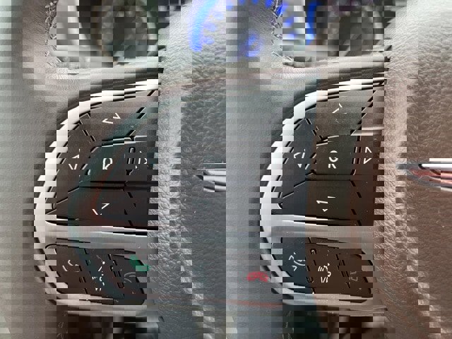 Certified 2017 Chrysler Pacifica Touring-L image 21