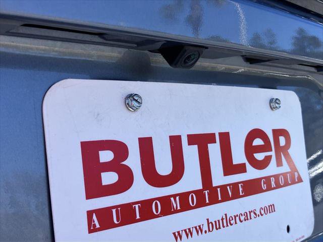 Certified 2025 Toyota Corolla SE image 10