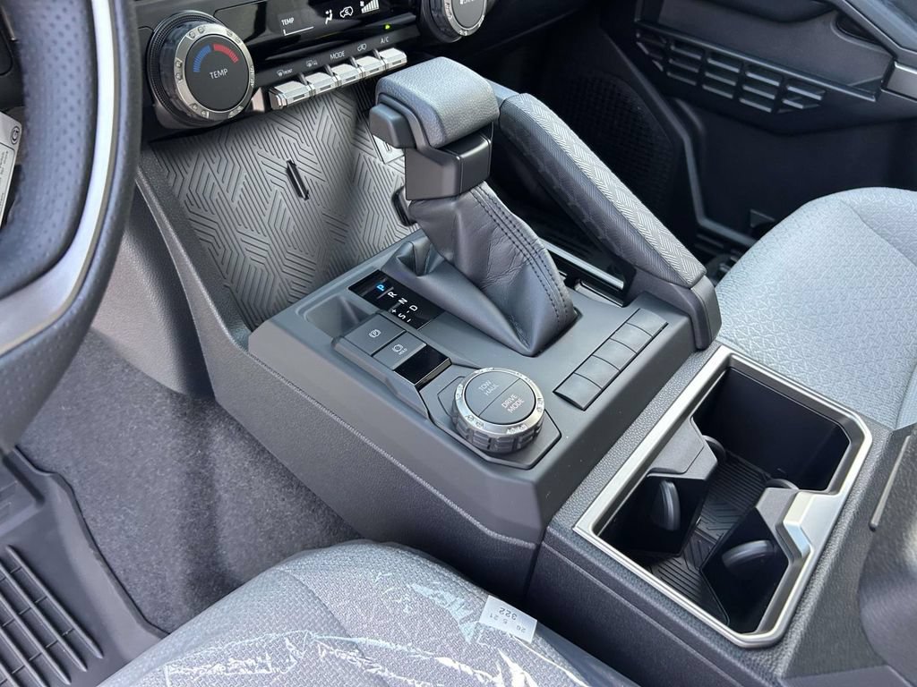 New 2026 Toyota 4Runner SR5 RWD image 19