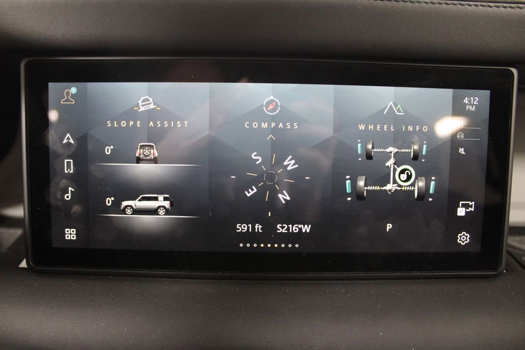 Used 2024 Land Rover Defender 110 S image 28