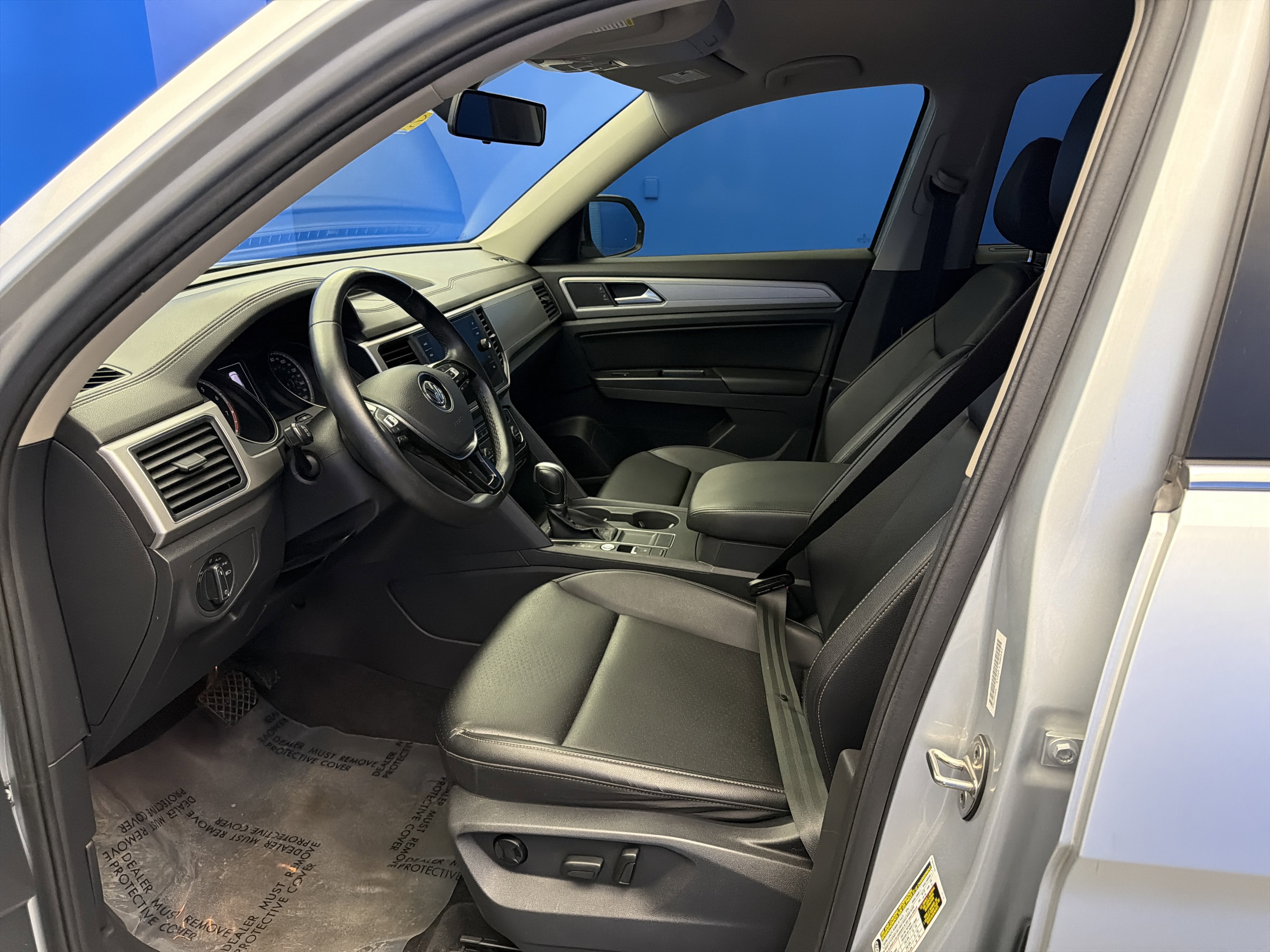 Used 2019 Volkswagen Atlas SE FWD image 12