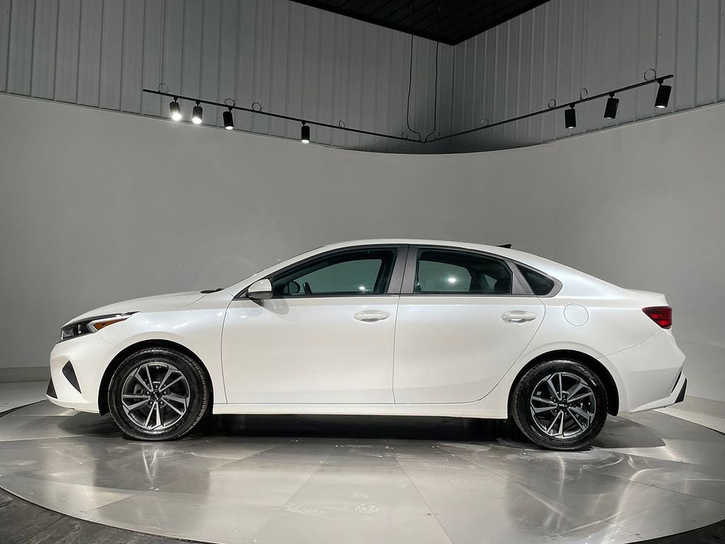 Used 2023 Kia Forte LXS image 14
