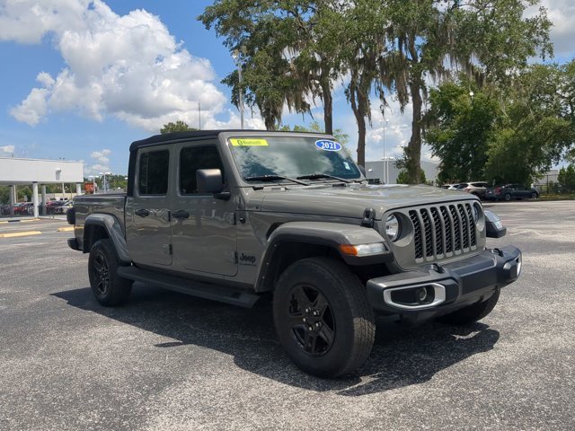 Used 2021 Jeep Gladiator Sport image 2