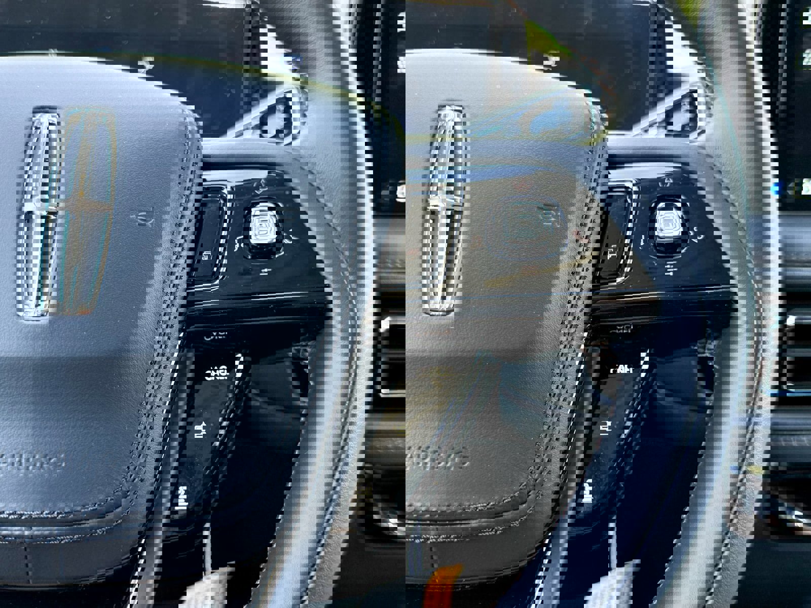 New 2025 Lincoln Aviator Reserve w/ Illumination Package image 59