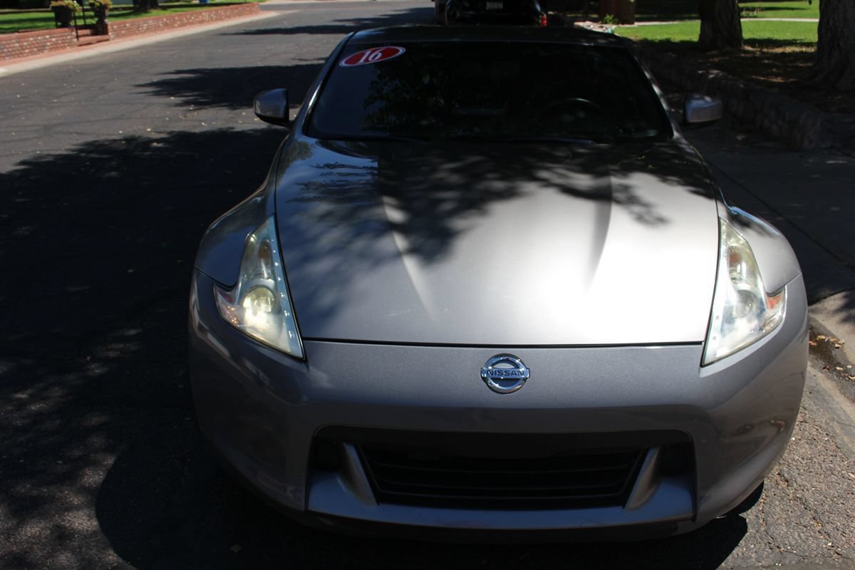 Used 2010 Nissan 370Z Touring w/ Sport Pkg RWD image 32
