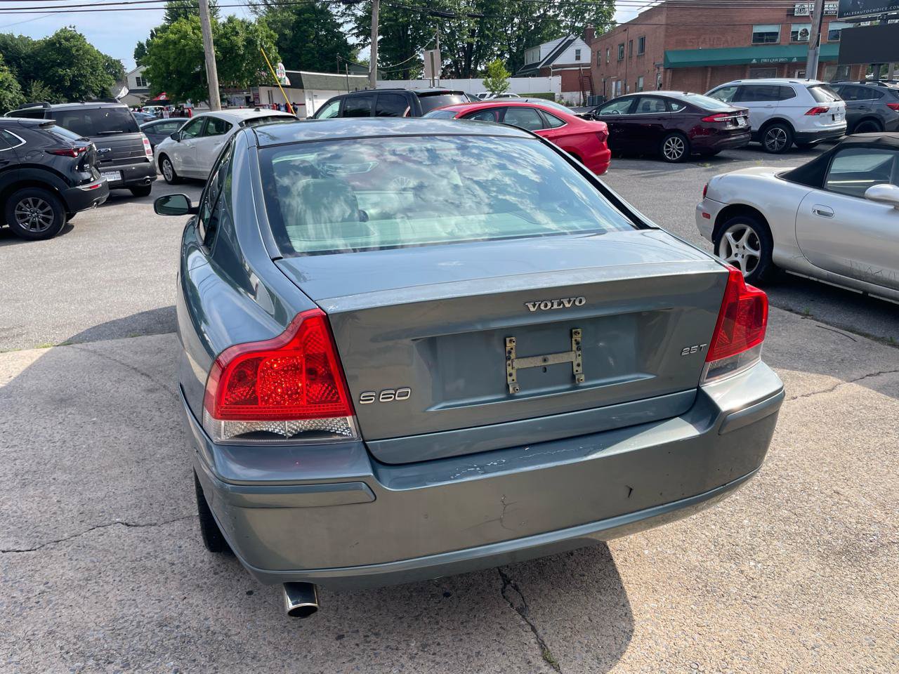 Used 2005 Volvo S60 2.5T FWD image 11