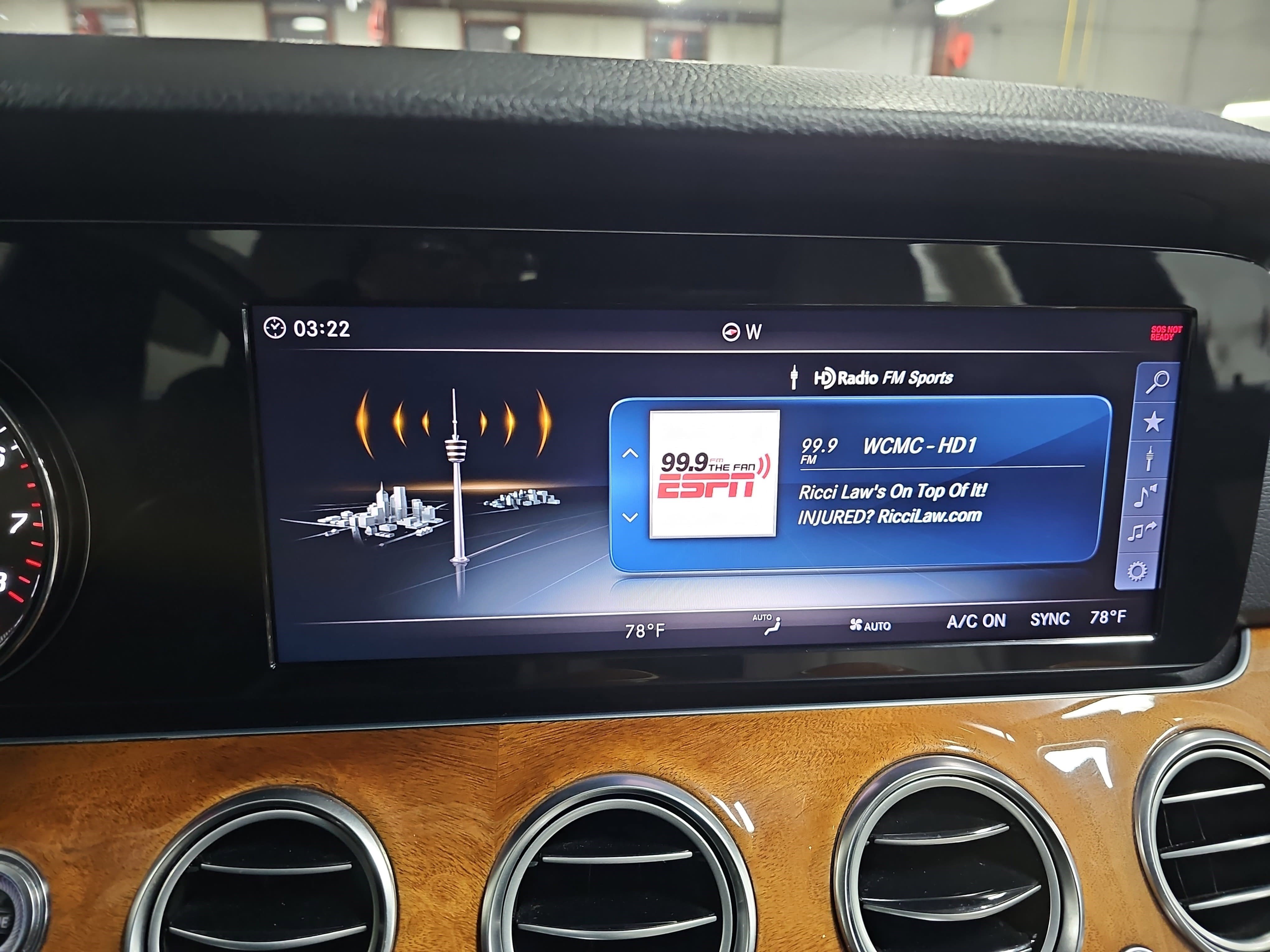 Used 2018 Mercedes-Benz E 300 image 22