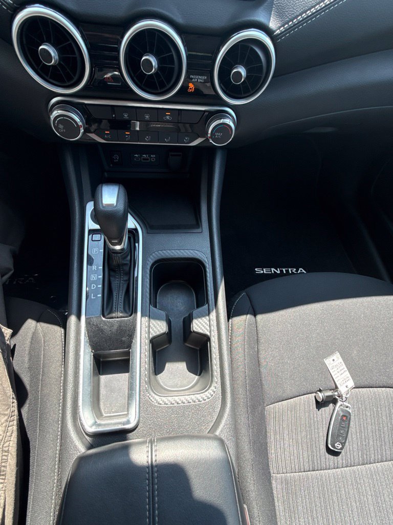 Used 2024 Nissan Sentra SV FWD image 21