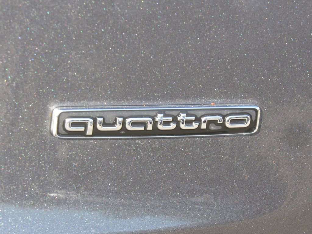 Used 2020 Audi Q5 e Prestige w/ Prestige Package AWD/4WD image 8