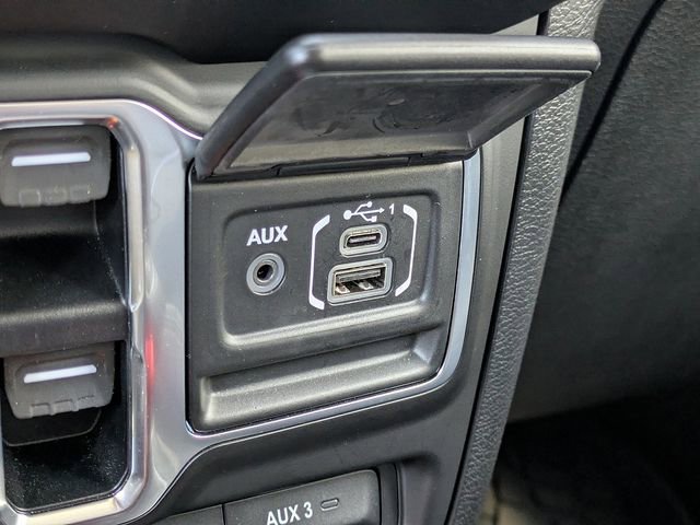 Used 2020 Jeep Wrangler Unlimited Sport image 21