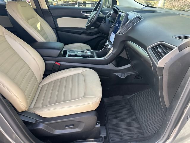 Used 2022 Ford Edge SEL w/ Convenience Package image 17