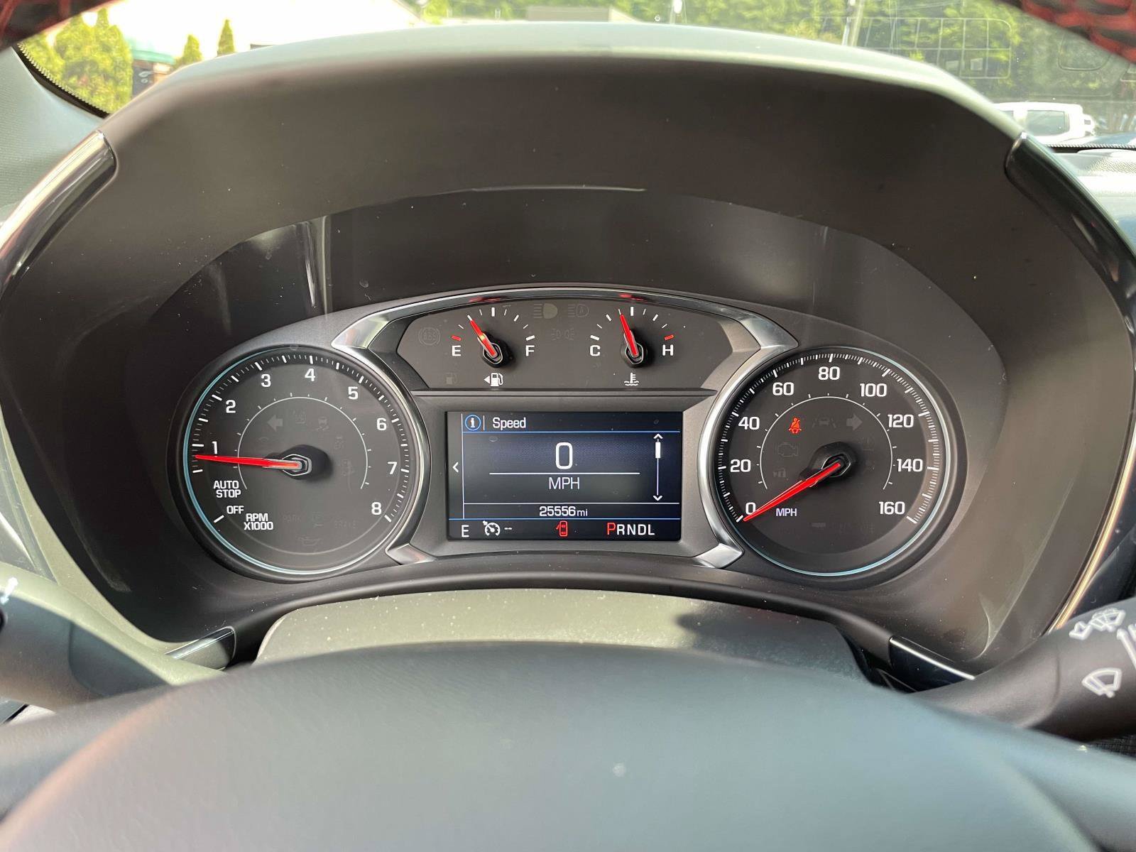 Used 2023 Chevrolet Equinox RS AWD/4WD image 10