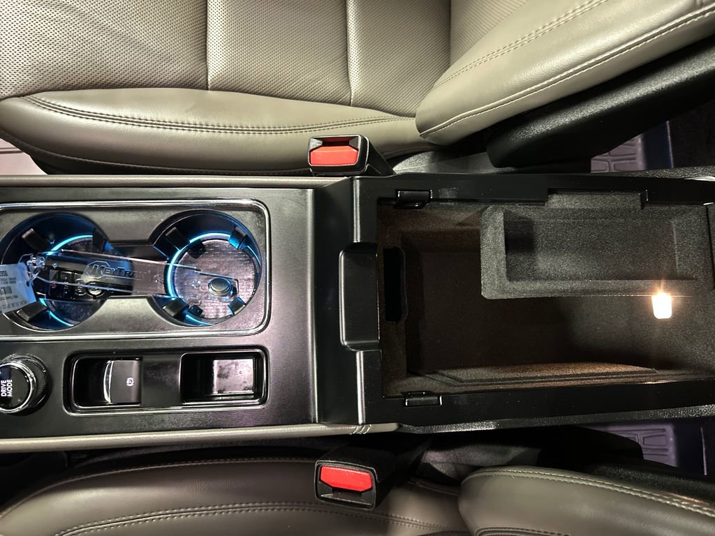 Used 2023 Lincoln Corsair Reserve image 21