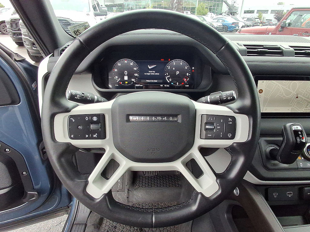 Used 2024 Land Rover Defender 90 X-Dynamic SE AWD/4WD image 22