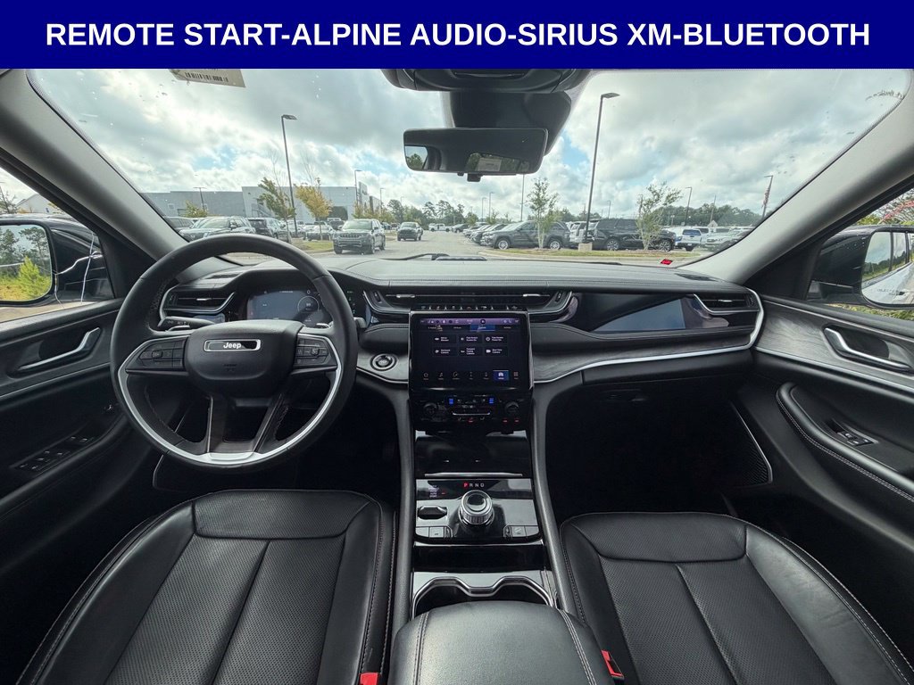 Used 2022 Jeep Grand Cherokee Limited 4xe w/ Luxury Tech Group II AWD/4WD image 12