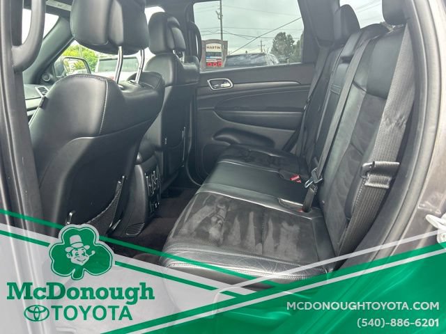 Used 2017 Jeep Grand Cherokee Altitude RWD image 8