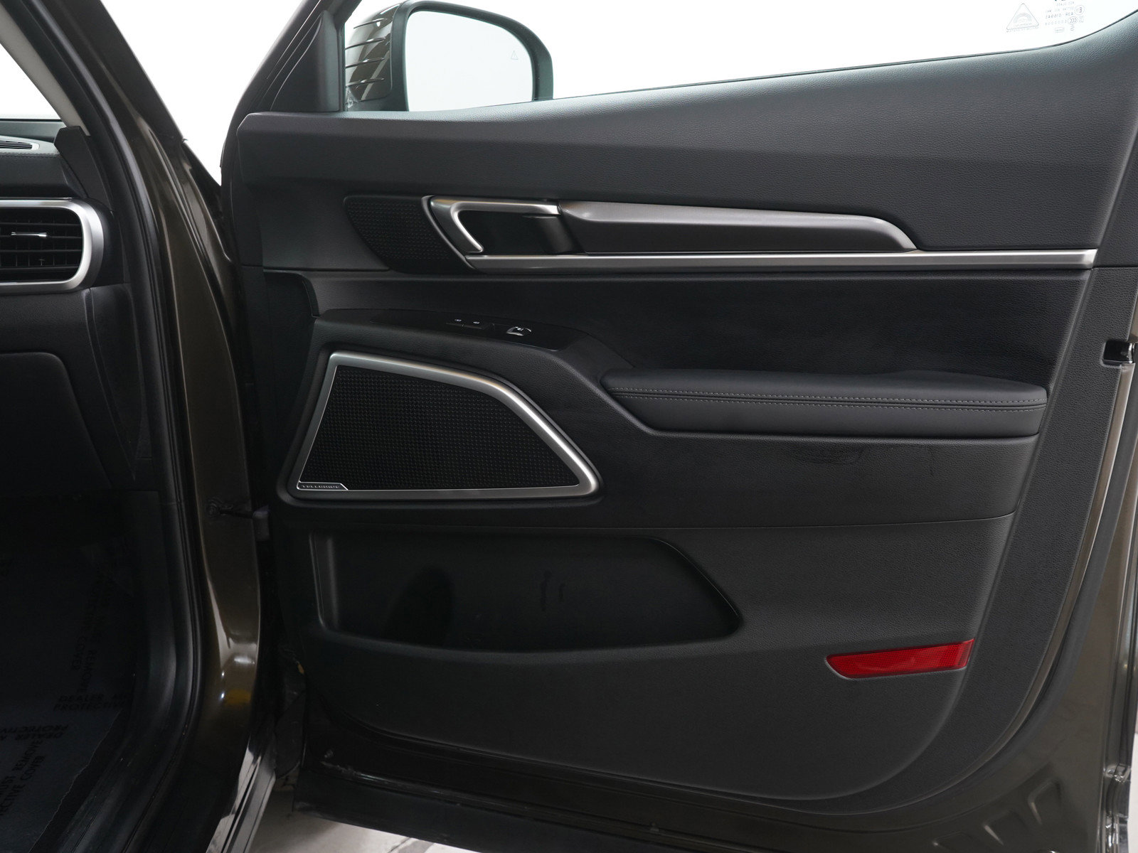Used 2023 Kia Telluride S w/ S Sunroof Package AWD/4WD image 9