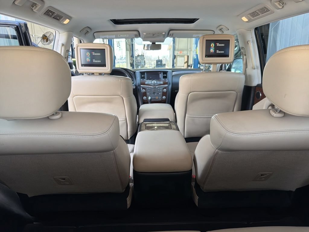 Used 2020 Nissan Armada Platinum w/ Captain's Chairs Package RWD image 13