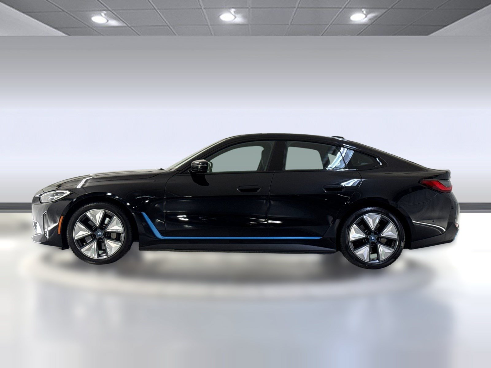 Used 2023 BMW i4 eDrive40 w/ Premium Package RWD image 2