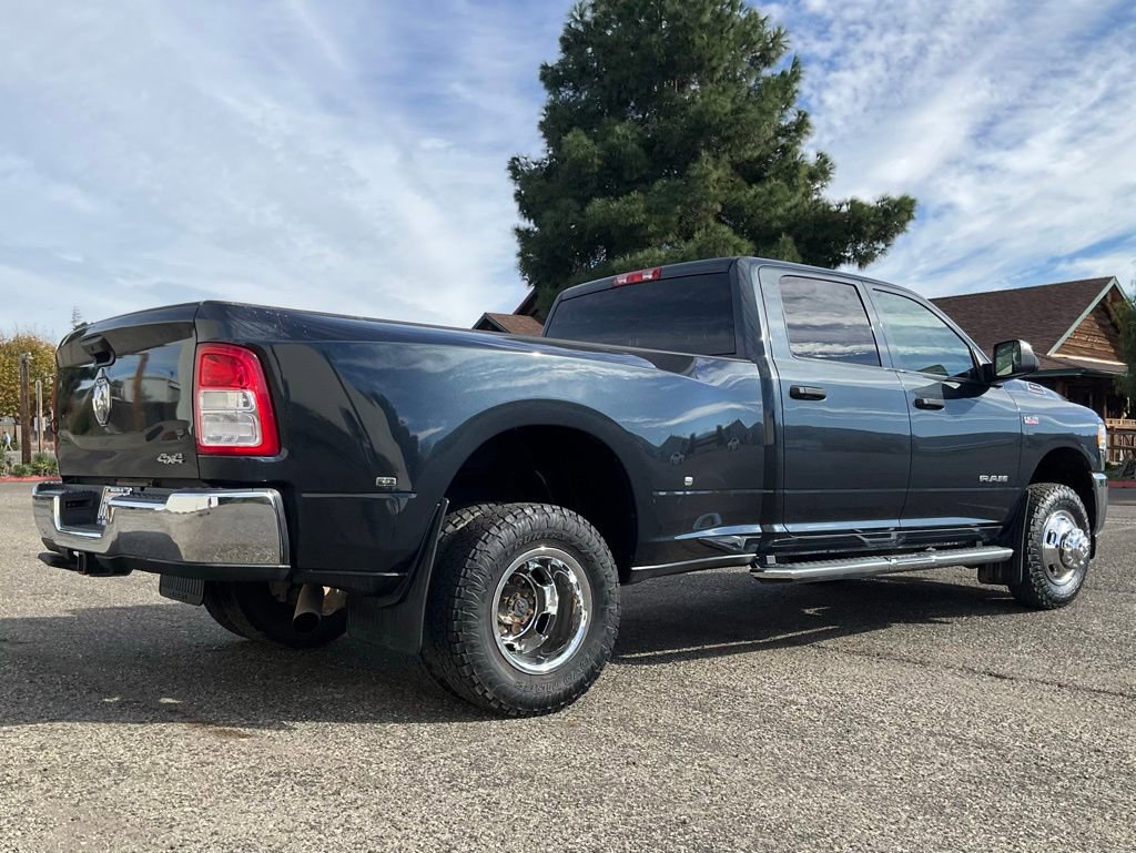 Used 2019 RAM 3500 Tradesman w/ Chrome Appearance Group image 74