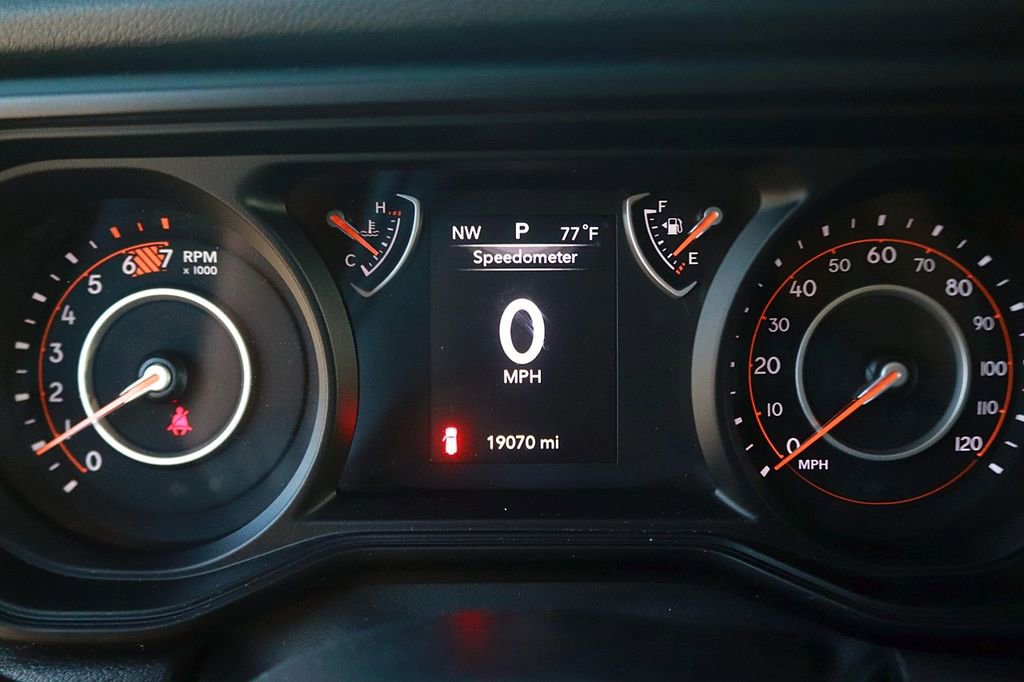 Used 2025 Jeep Wrangler Unlimited Sport AWD/4WD image 18