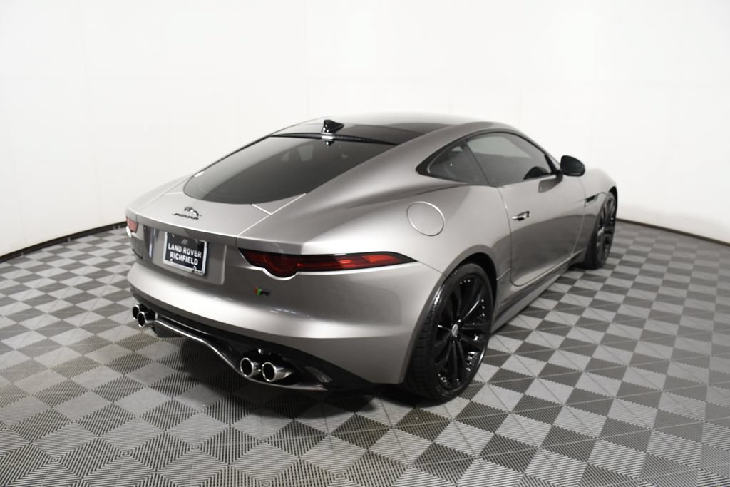 Used 2020 Jaguar F-TYPE R AWD/4WD image 6