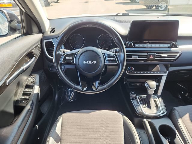 Used 2022 Kia Seltos S AWD/4WD image 23