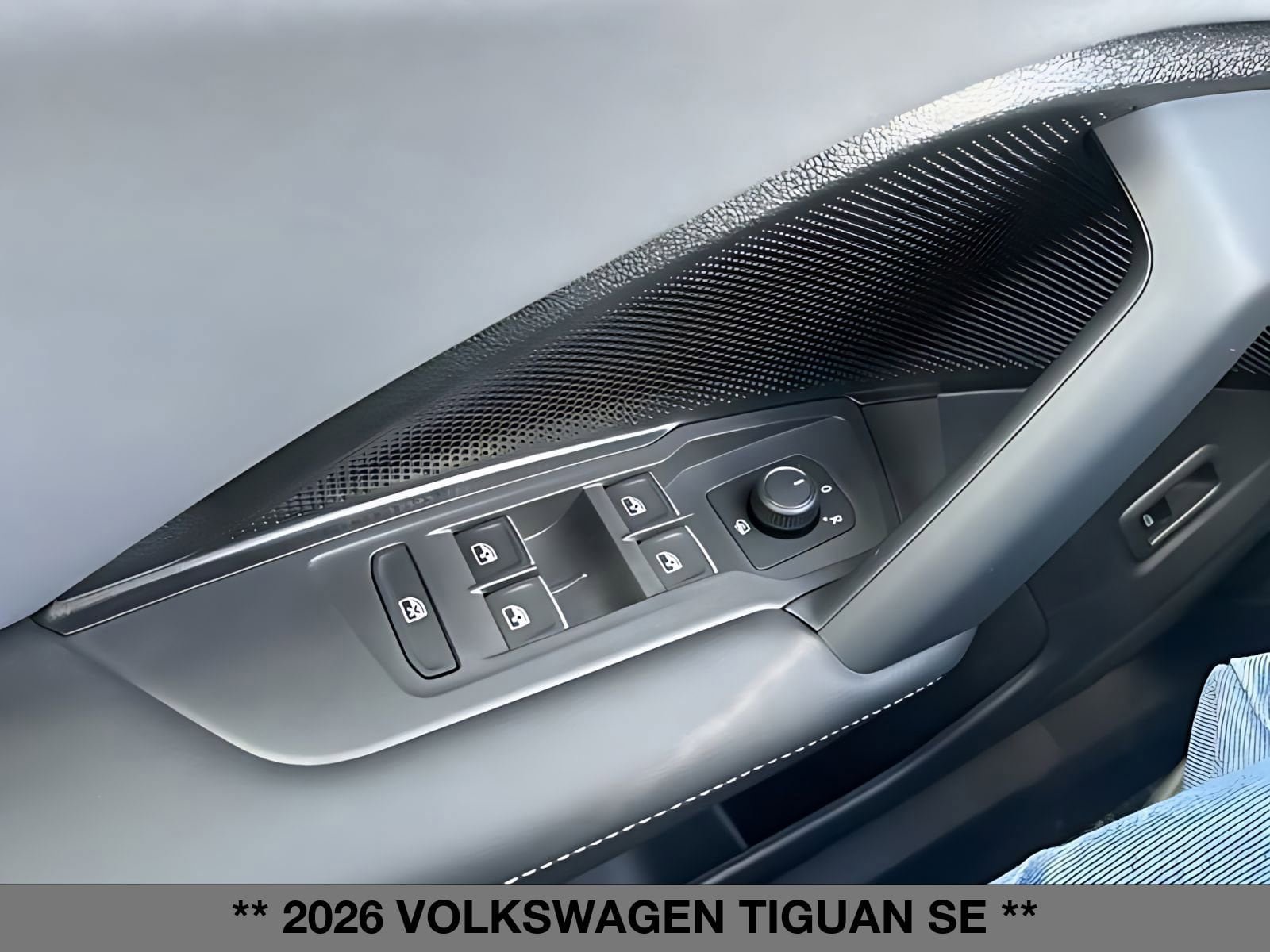 New 2026 Volkswagen Tiguan SE AWD/4WD image 30