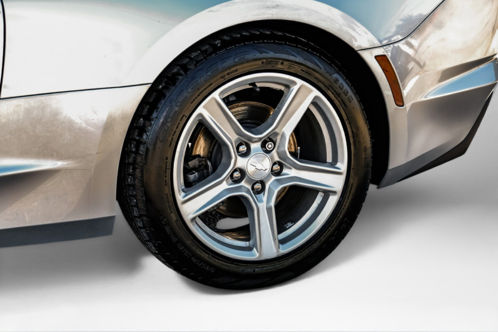 Used 2019 Chevrolet Camaro LT RWD image 43