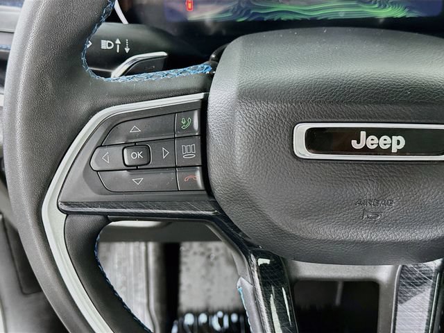 Used 2023 Jeep Grand Cherokee Trailhawk AWD/4WD image 24