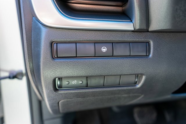 Used 2022 Nissan Rogue SV image 22