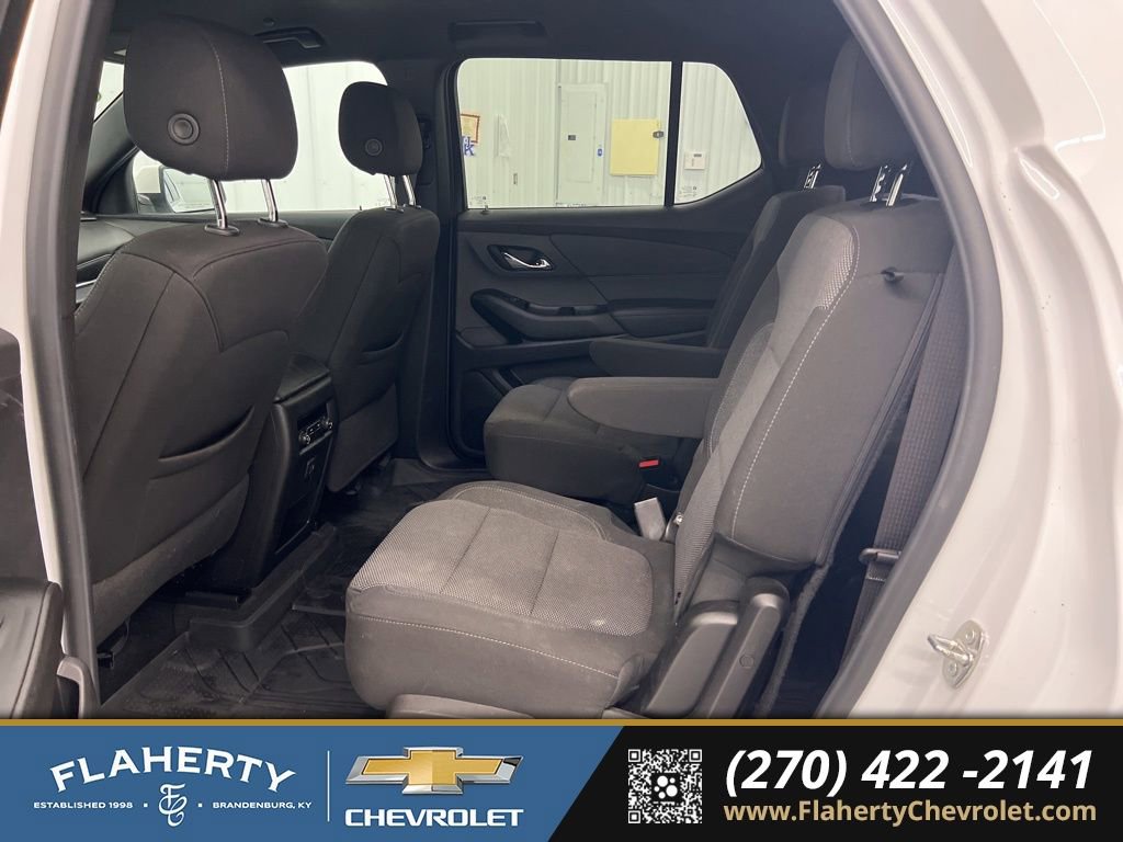 Used 2023 Chevrolet Traverse LT w/ LPO, Floor Liner Package image 11
