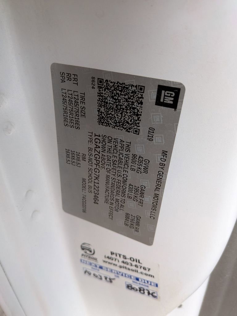 Used 2019 Chevrolet Express 3500 LT w/ LT Preferred Equipment Group image 33