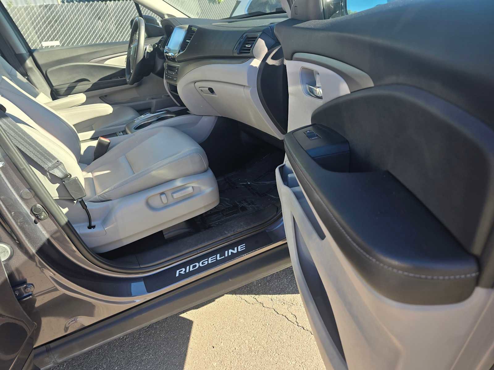 Used 2022 Honda Ridgeline RTL-E image 10