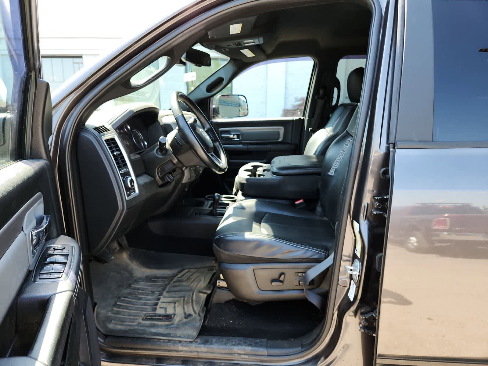 Used 2018 RAM 2500 Power Wagon w/ Leather & Luxury Group AWD/4WD image 15