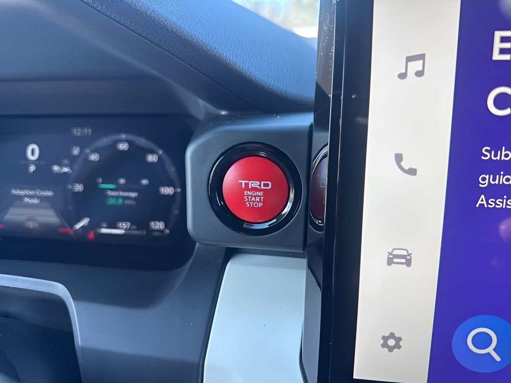 Used 2024 Toyota Tacoma TRD Off-Road image 21