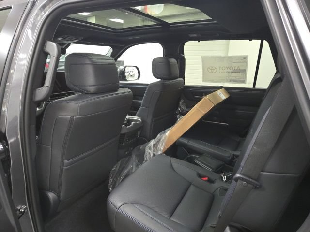 New 2026 Toyota Sequoia Platinum w/ TRD Performance Package (TMS) AWD/4WD image 20