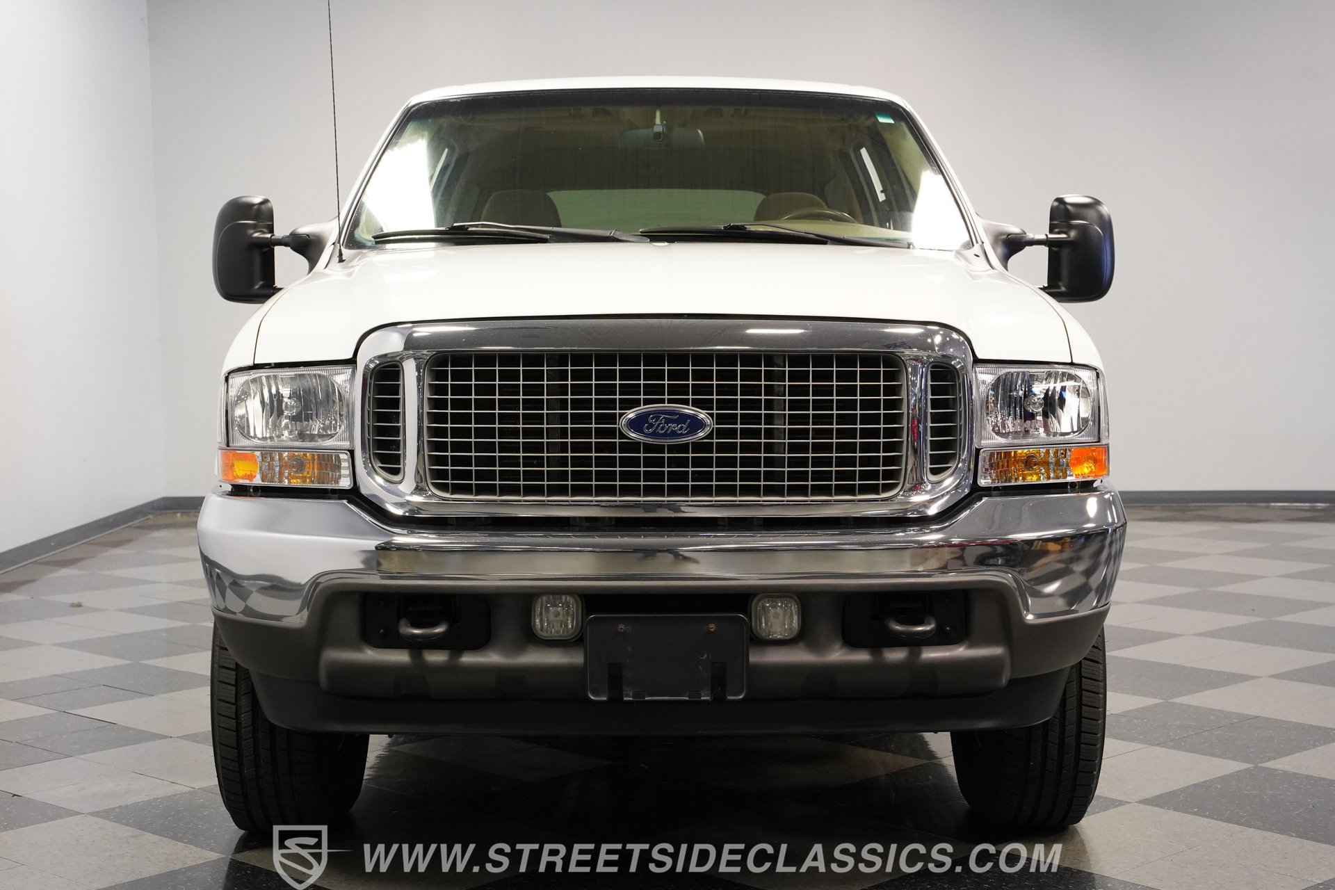Used 2002 Ford Excursion XLT image 17